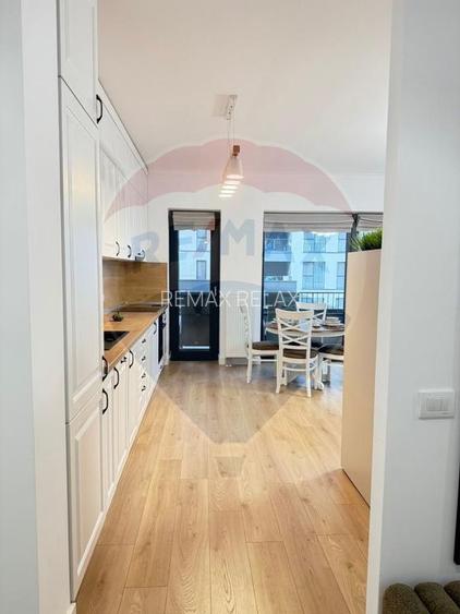 Apartament cu 2 camere de închiriat în Silk District - 10