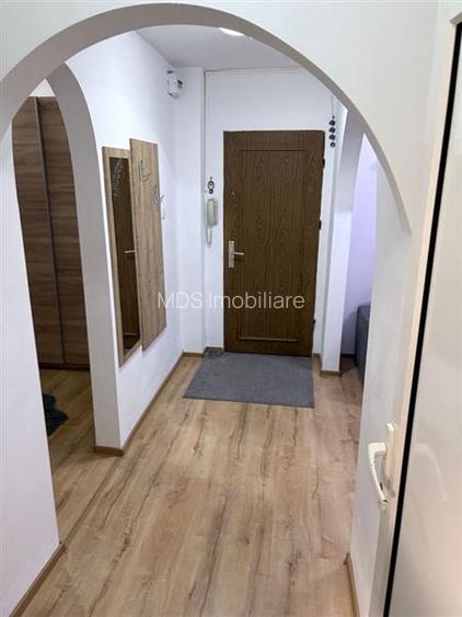 Mobilat si utilat in bloc izolat, aproape de Mall - 8