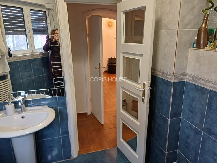 Calarasilor -Agricultori -4 camere -2 locuri parcare - 18