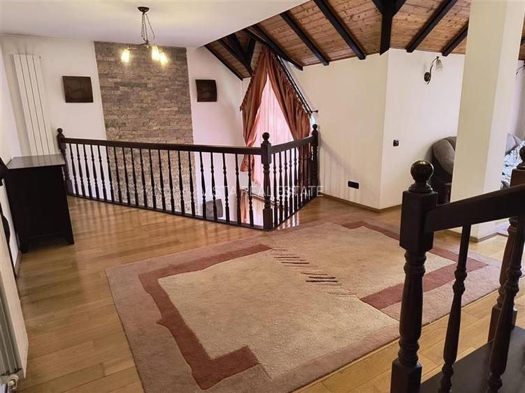 Casa deosebita in cartierul Florilor, Brasov - 13