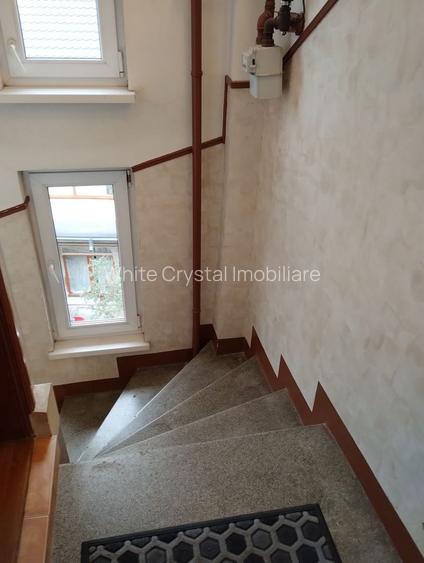 Închiriez apartament 3 camere, Calea Calarasi,renovat,centrală proprie - 12