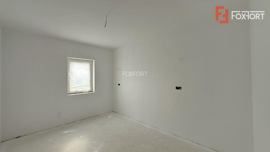 Duplex de vanzare, 4 camere cu toate utilitatile - Mosnita Noua - 9
