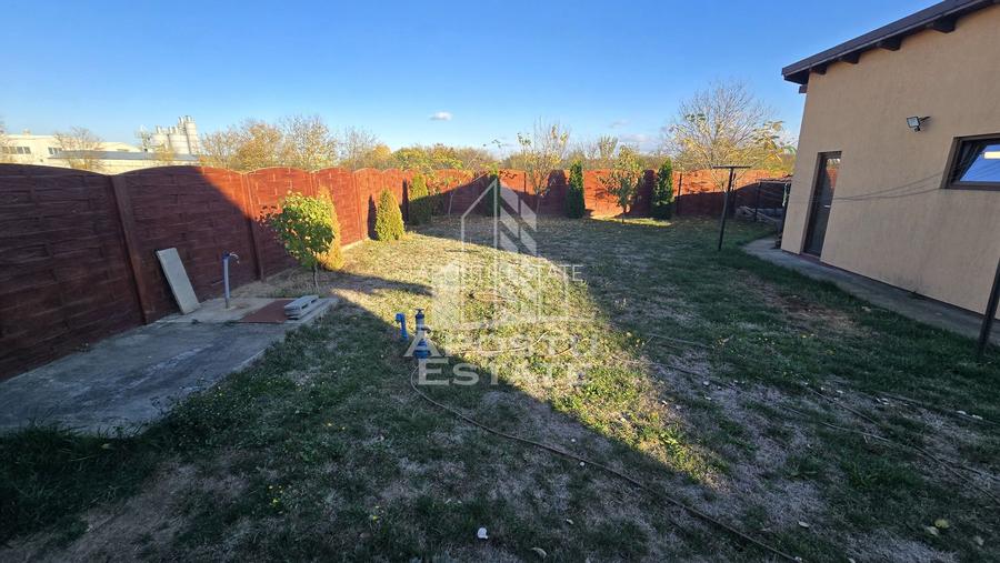 Casa individuala cu 4 camere si garaj in Sag - 10