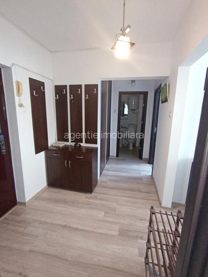 2 camere Decomandat Renovat -Strada Cișmelei Tomis Nord - 5