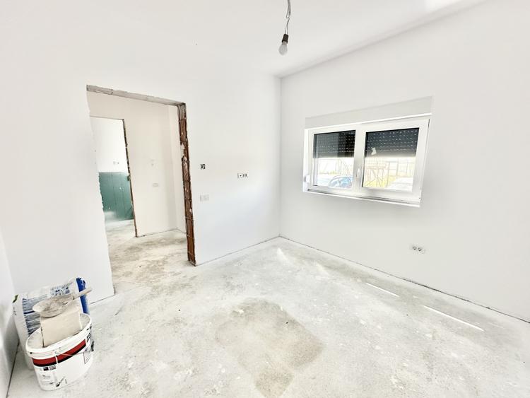 Duplex modern - 4 camere - 102 mp - Separat prin casa scarii - Mosnita
