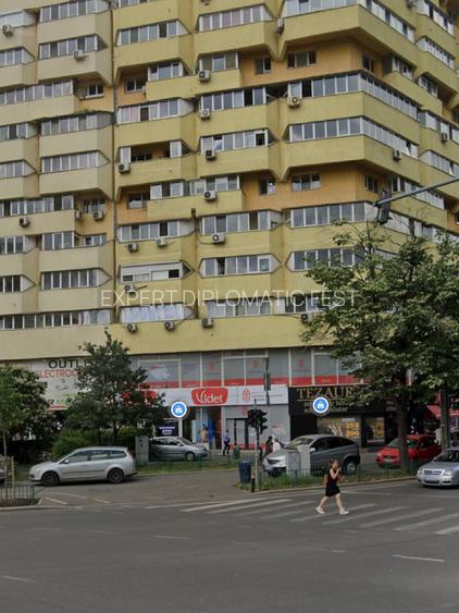 Pantelimon- Mega Mall-Piata Delfinului -suprafata 45mp-pret 1500 euro - 3