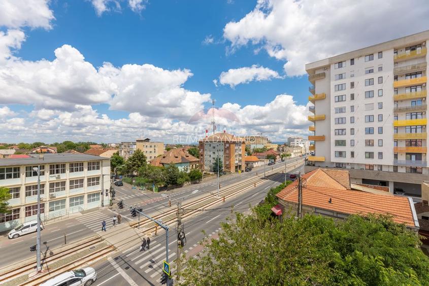 Apartament modern cu 3 camere de închiriat  - Podgoria - 12