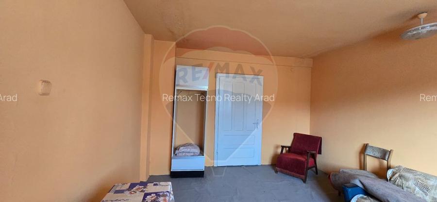 BRUTĂRIE-MOARĂ-LOCUINȚĂ în CHISINDIA - 23