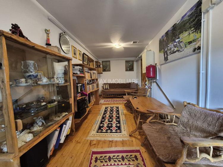 Vila 4 camere + teren 818 mp central Provita de Sus (lângă școală) - 8