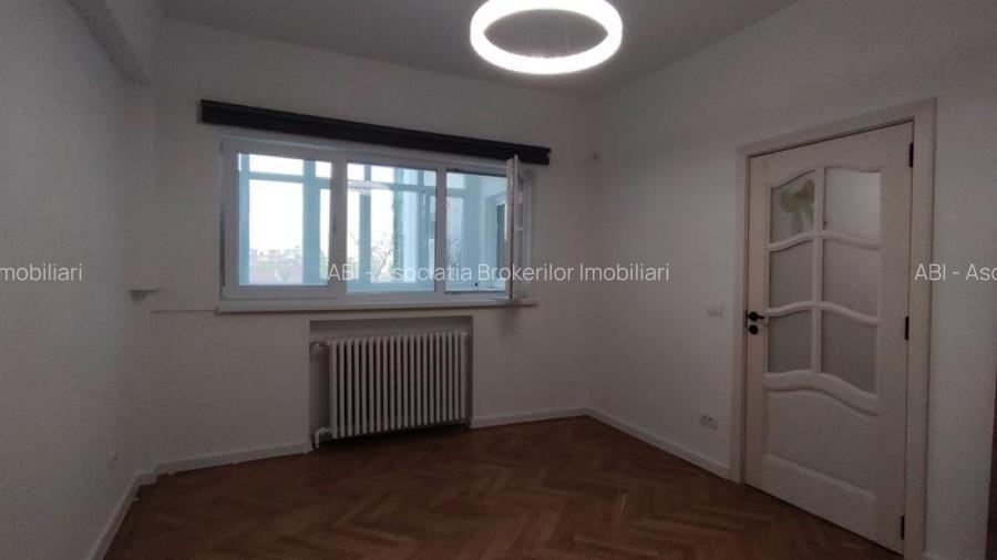 GM1736 Inchiriere apartament Unirii-Traian nemobilat 5 camere , totul - 15