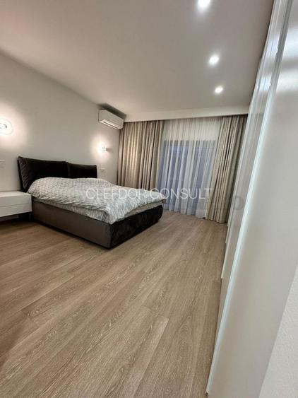 Vila RENOVATA cu acces la piscina in apropiere de Jolie Ville - 6