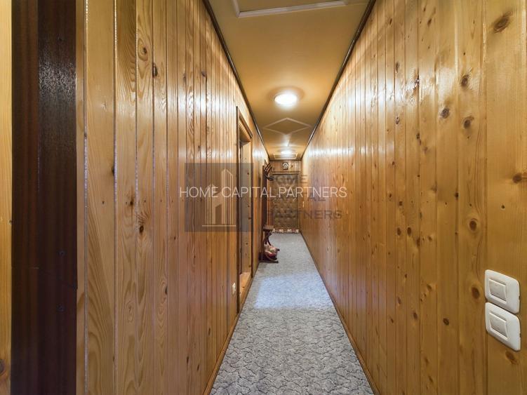 Casă spațioasă, cu aer de vacanță, într-o locație de poveste | SINAIA - 11