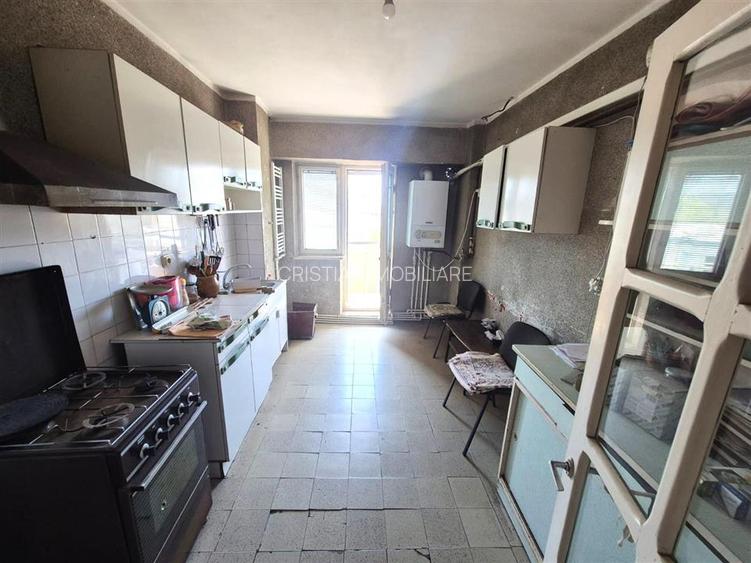 2 camere 65 mp, Calarasi, etaj intermediar, bloc cu lift - 3