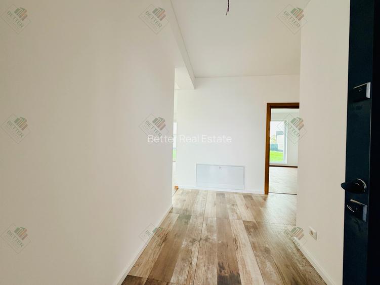 Casă de Vanzare / Berceni • 4 camere • Teren 450 mp• 135.000 € - 12