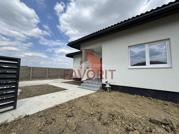 Casa Individuala in Mosnita Noua | 3 dormitoare + 2 bai | Teren Generos - 2