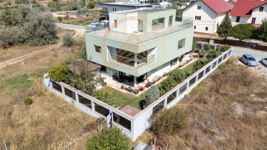 Mamaia Sat - Vila moderna, dotari premium, curte mare, vedere la lac! - 2