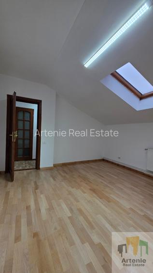 Unirii- Sfanta Vineri E+M/ 300mp / It/Creatie / Birouri - 13