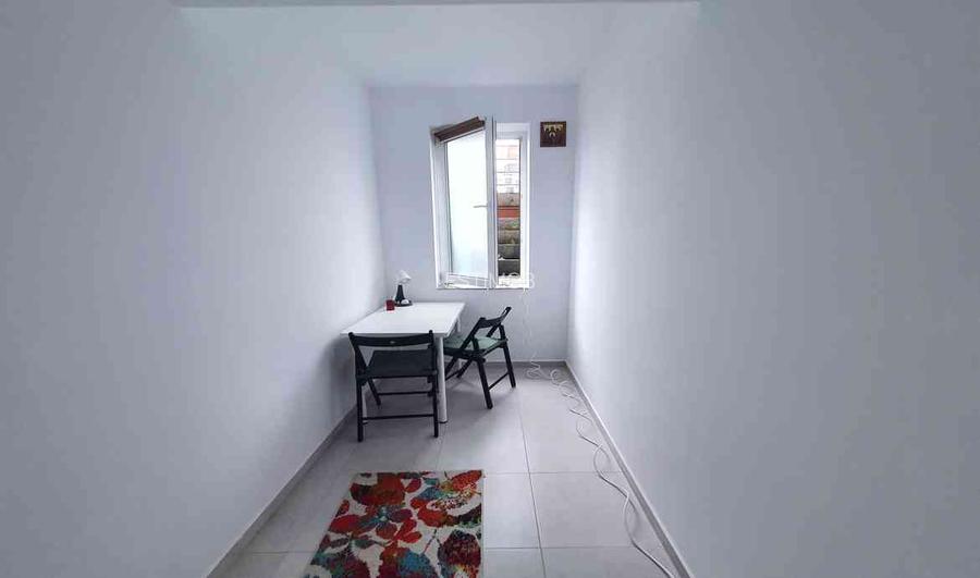Inchiriere garsoniera decomandata cu birou Avantgarden 4 - 9