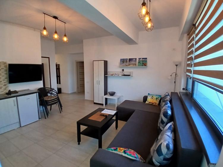 Mamaia Nord - NORDIS!  2 Camere Decomandate . Soare . Mobilat Lux .5min Plajă