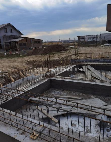 Cartier Midia Sat - Teren intravilan 400mp cu fundatie turnata -33.000euro - 9