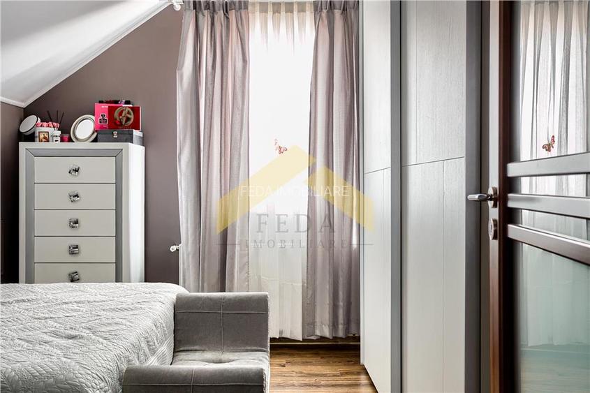 Casa noua de vanzare orasul Ineu - 26