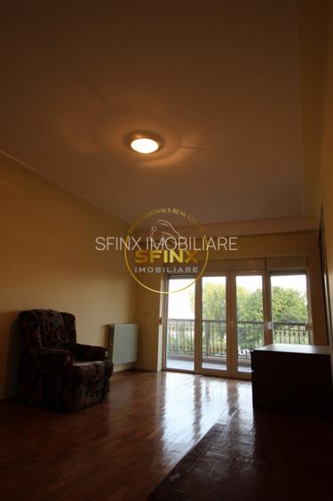 Vila impunatoare cu iesire la lac, Peris  - 11