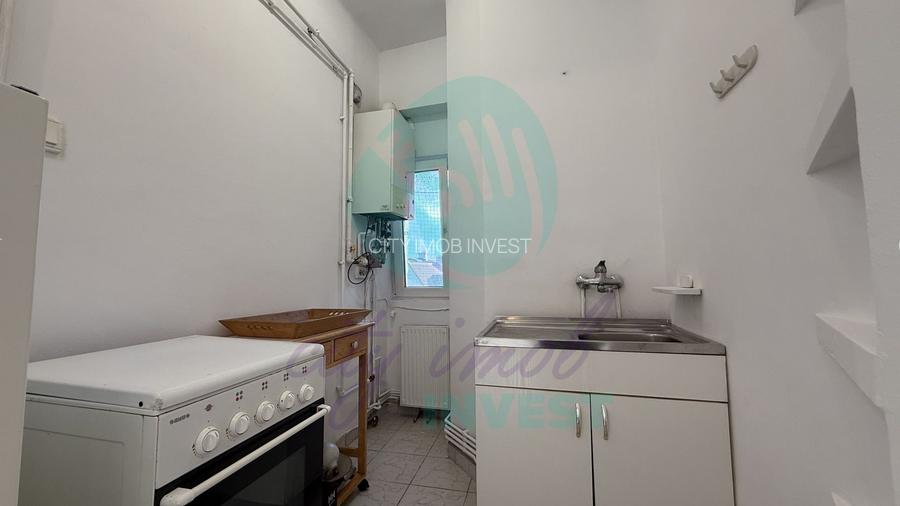 Garsonieră boemă | Mântuleasa – Sf. Ștefan | Balcon, centrală, etaj 4 - 8