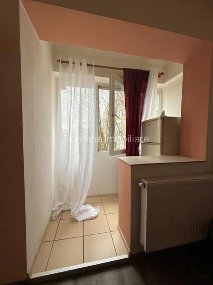 Garsoniera de vanzare, zona Fizicienilor, strada Shitului 9, et 3, bloc din 1983 - 3