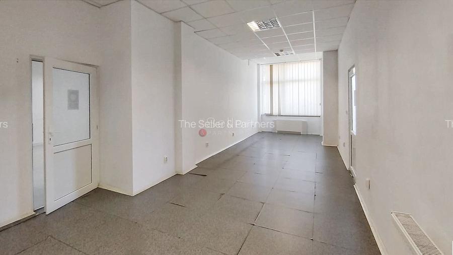 Spatiu cu Multiple Functionalitati - 15