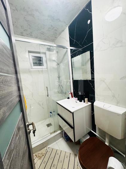 Apartament de vanzare, cu 2 camere, renovat complet, etaj 3 - 7
