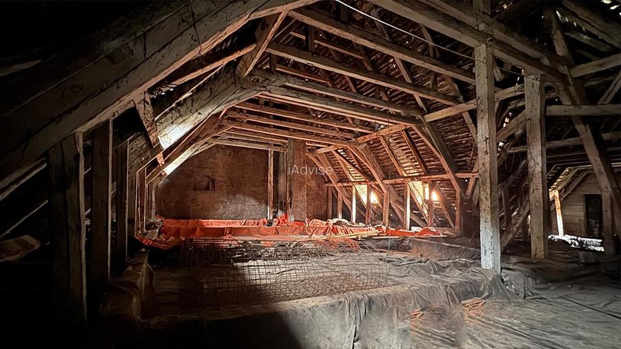 OPORTUNITATE UNICA in Centrul Istoric - POD SPATIOS Transformabil in Apartamente - 2