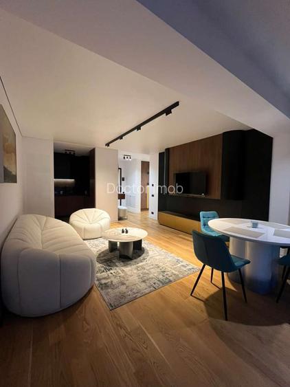 Stil de Viață „Yachting” în Inima Capitalei: 2 Camere Mobilate de Lux în Yacht K - 10