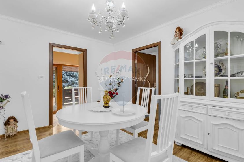 Casă noua pe colt si teren 1079 mp de vanzare in Macea,Arad - 12