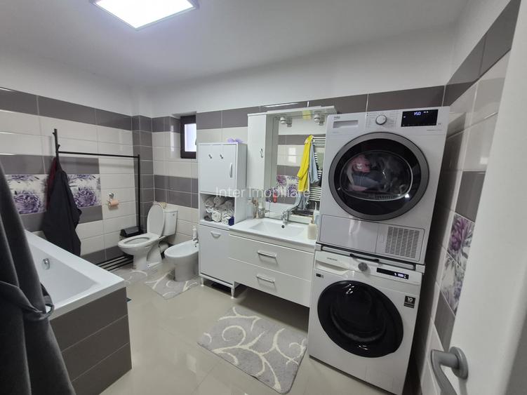 Casa 4 camere Mobilata si Utilata cu Panouri solare si Batarie, Miroslava - 12