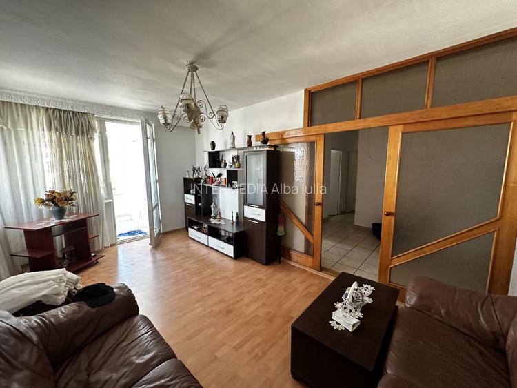Apartament 3 camere | Decomandat | 62 mp. | Ampoi 3 | 2 Balcoane | Mobilat - 5