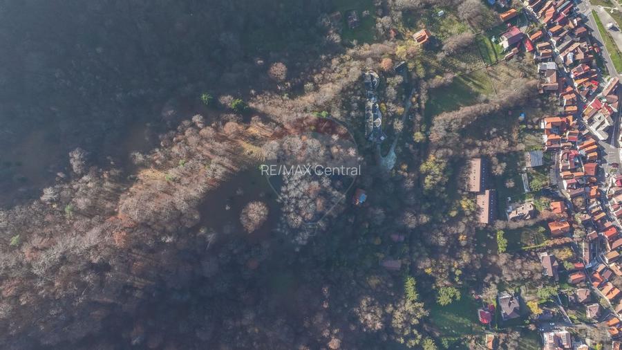Teren Colinar Panoramic – 17.684 mp în Scheii Brașovului - 3