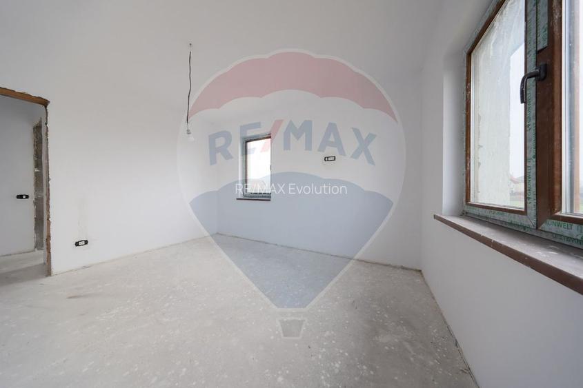 COMISION 0% | CASA STUPINI | 100 MP | 330 MP TEREN | - 17