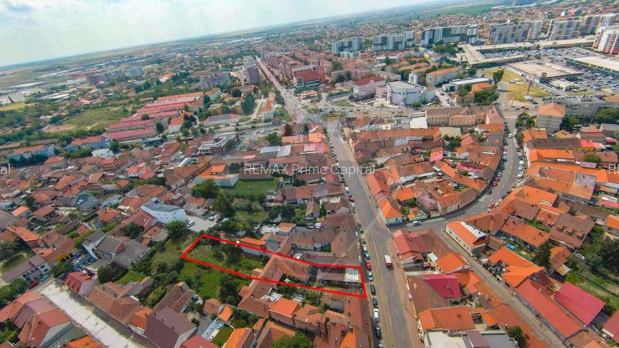 Teren 1444 mp Ultracentral Oradea, Strada Primăriei 52, front 20 m - 6