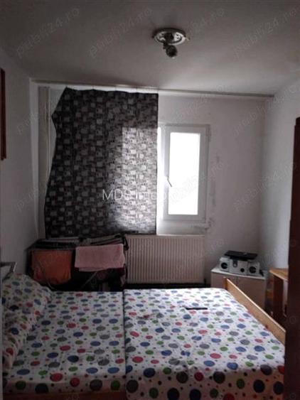 Confort 1 la etajul 2, model mare  cu centrală propie lingă Piața - 15