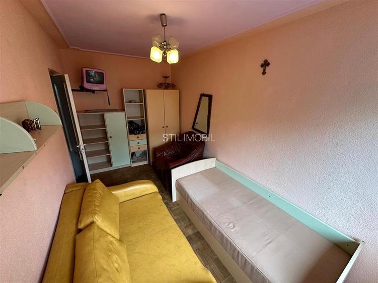 Apartament 3 camere de închiriat - Mircea cel Bătrân - 4