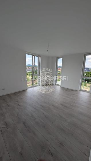Apartament Nou 4 camere 87 mp+balcon-etaj 2-Calea Moldovei - 3