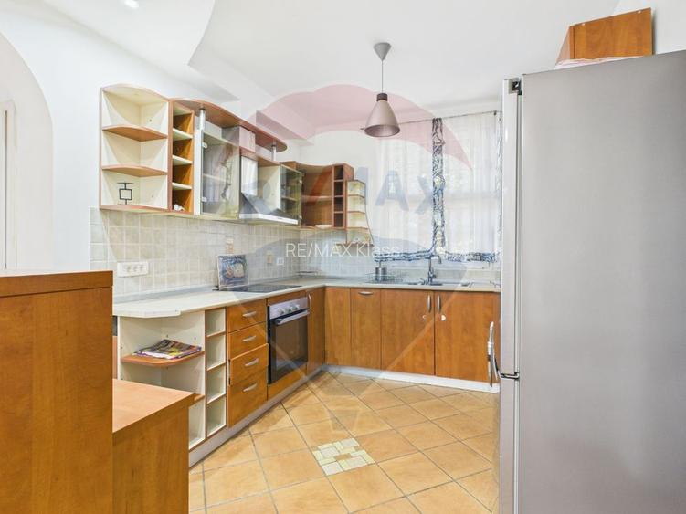 De vanzare | Vila in Paradisul Verde cu gradina si padure proprie | - 7