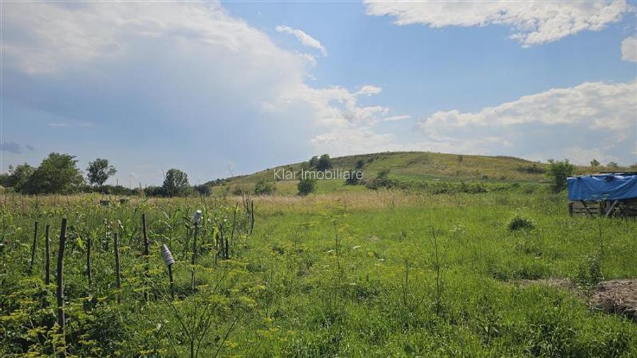 COMISION 0% Teren intravilan 3172mp, AITON - Biserica Greco-Catolica - 2