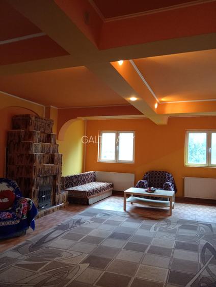 Oferta Vânzare vilă elegantă cu teren generos, situată aproape de București - 6
