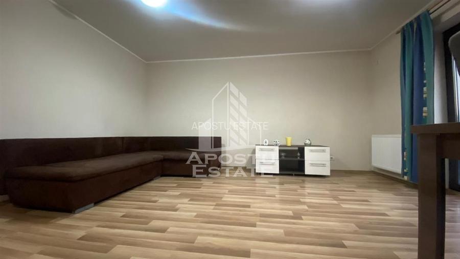 Apartament 2 camere, centrala proprie,loc de parcare, Giroc - 4