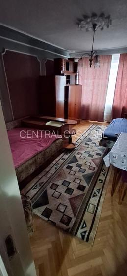Apartament 3 camere Podu Ros - Intersectie - 3