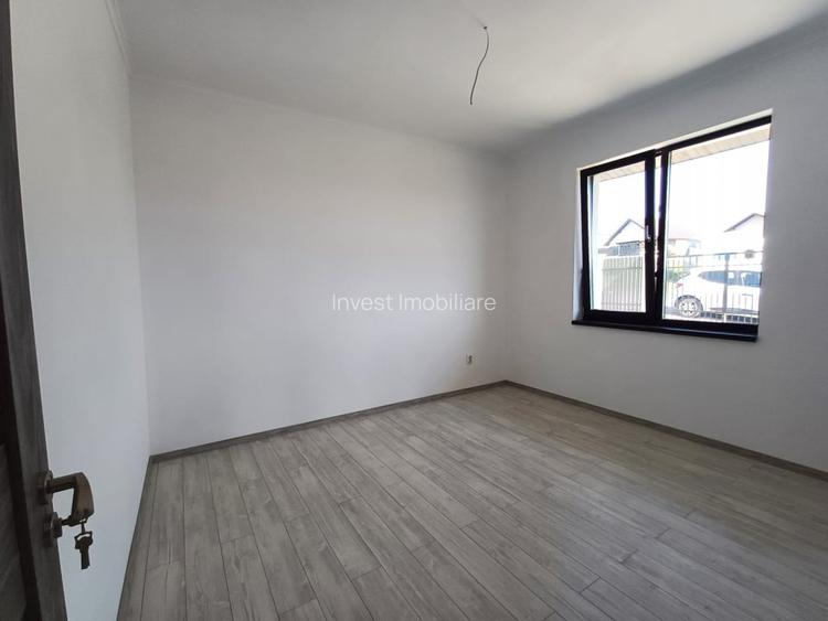 Casa cu 4 camere, 2 bai, beci spatios si 400 mp teren - 13