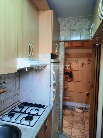 Stefan cel Mare langa metrou Obor garsoniera mobilata complet - 9