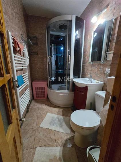 3 camere semidecomandat zona Mircea cel Batran - 8