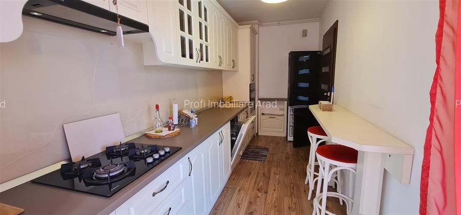 Ap. 2 camere, balcon mare, bloc nou, central- Intim- Spital - 9